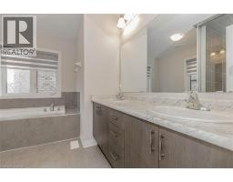 14 PRINCE PHILIP Boulevard - 25