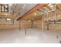 14 PRINCE PHILIP Boulevard - 39