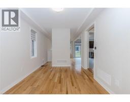 14 PRINCE PHILIP Boulevard - 7