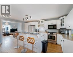 310 EMILY Street - 16