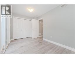 122 COURTLAND Avenue E UnitNo. 11 - 11