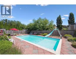 61 TRAYNOR Avenue - 35