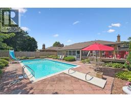 61 TRAYNOR Avenue - 37