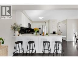 6 UPPER MERCER Street UnitNo. H32 - 11