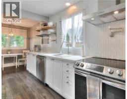 108 BRANTWOOD PARK Road - 13