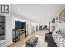 26 S CHALMERS Street S - 20