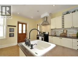 110 GRAND Avenue S - 17