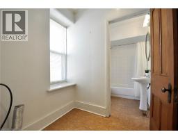 110 GRAND Avenue S - 33
