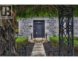 110 GRAND Avenue S - 4