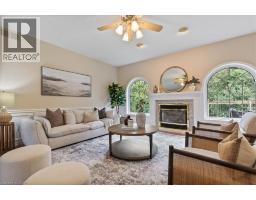 122 BRIARMEADOW Place - 10