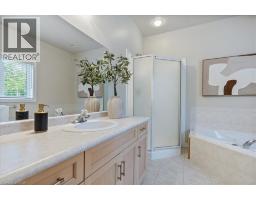 122 BRIARMEADOW Place - 24