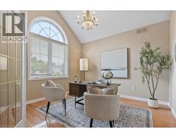 122 BRIARMEADOW Place - 8