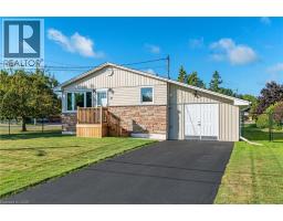 18 LAIDLAW Street - 1