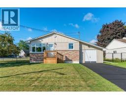 18 LAIDLAW Street - 2