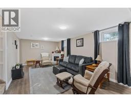 18 LAIDLAW Street - 28