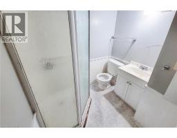 371 ROBINA Road - 46