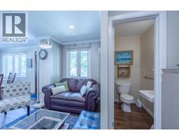 100 MARKET Street E - 15