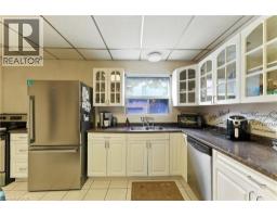 678 COLBORNE Street - 11