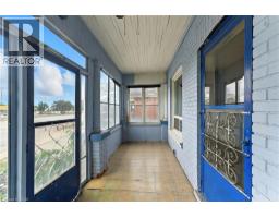678 COLBORNE Street - 4
