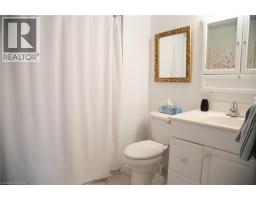 264 RICHARDSON Drive UnitNo. 3 - 23