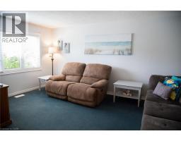 264 RICHARDSON Drive UnitNo. 3 - 5