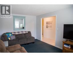 264 RICHARDSON Drive UnitNo. 3 - 8