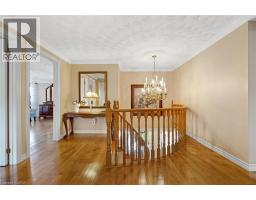 228 MICHENER Crescent - 20