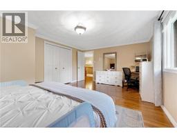 228 MICHENER Crescent - 26