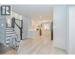 26 LORRAINE Drive - 15