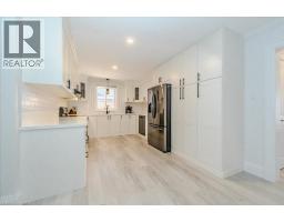 26 LORRAINE Drive - 17