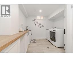 26 LORRAINE Drive - 38