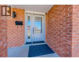 26 LORRAINE Drive - 6