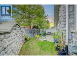 276 SIMS ESTATE Drive UnitNo. 11 - 33