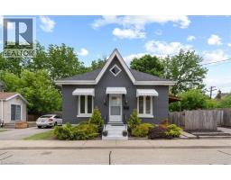 24 ROSE Avenue - 1