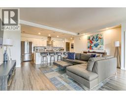 38 HARBOUR Street UnitNo. 214 - 9