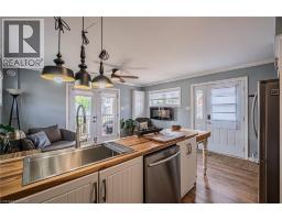 2017 ERIE Street - 10