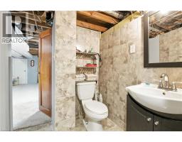11 JAMES Avenue - 21