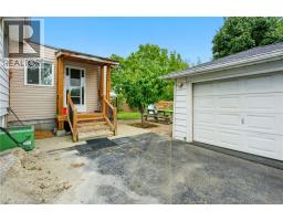 11 JAMES Avenue - 23