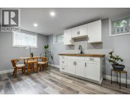20 BRANT Road - 18
