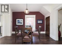442 LOWTHER Street S - 14