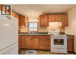 2 FAIRVIEW Crescent - 19