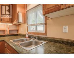 2 FAIRVIEW Crescent - 20