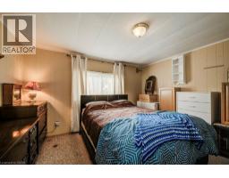 2 FAIRVIEW Crescent - 23