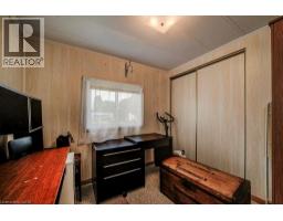 2 FAIRVIEW Crescent - 24