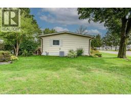 2 FAIRVIEW Crescent - 27