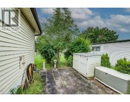 2 FAIRVIEW Crescent - 28