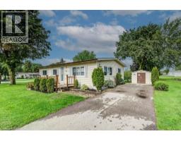 2 FAIRVIEW Crescent - 4