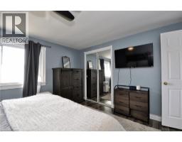 16 BLAIN Avenue - 16