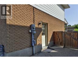 16 BLAIN Avenue - 24
