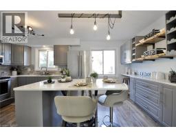 16 BLAIN Avenue - 9